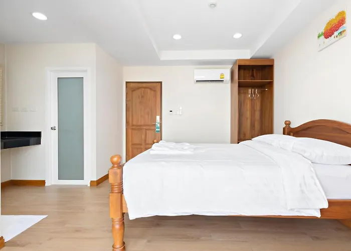 Royale 8 Ville Guest House